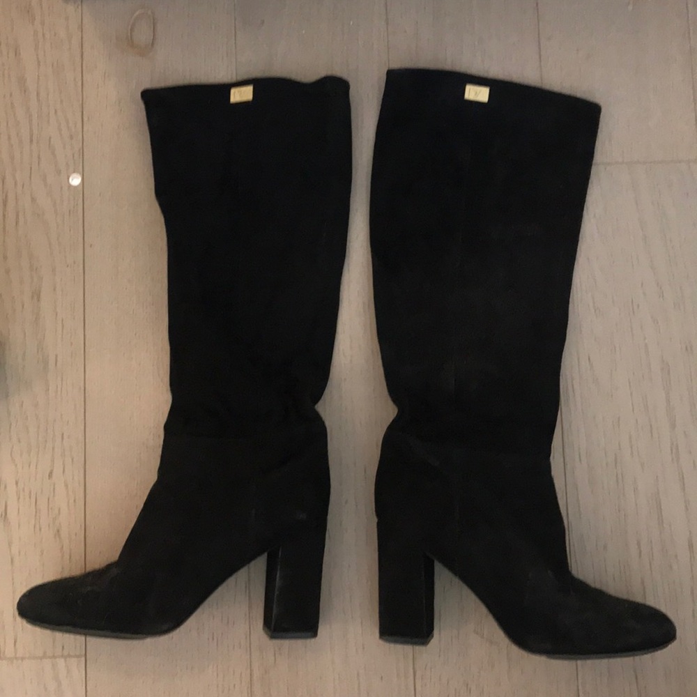 Diane Von Furstenberg black suede heel boots